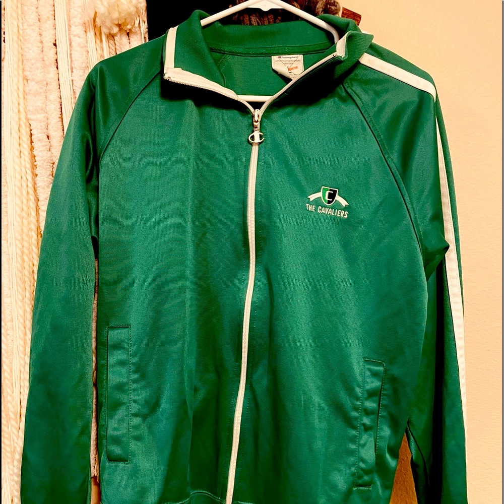 Cavaliers (Soccer / Football Team) Large Champion Jacket Possibly Green Gully SC
